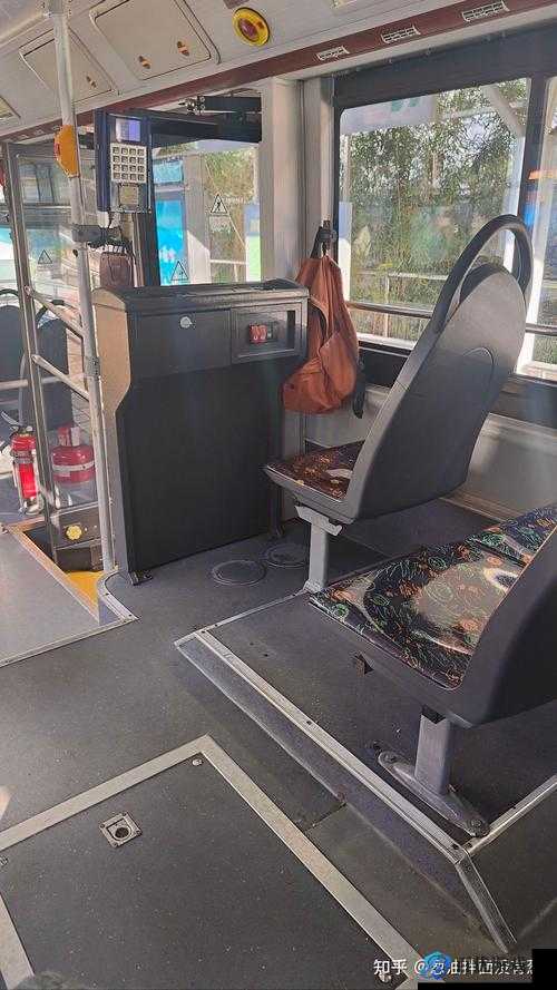 公交车售票员用什么工具测量尺寸?